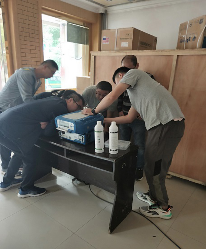 固原市生態(tài)環(huán)境監(jiān)測站PF300交貨驗收