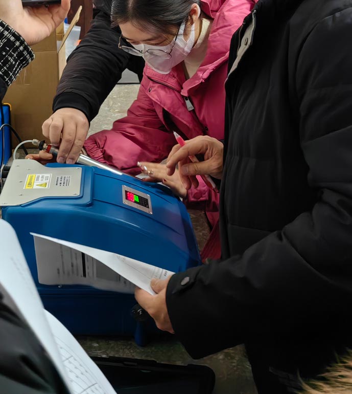 湖南衡陽(yáng)生態(tài)監(jiān)測(cè)站PF-300非甲烷總烴分析儀交付驗(yàn)收