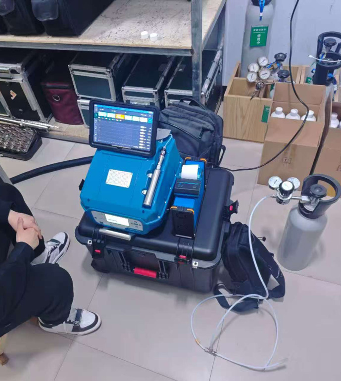 遼寧6家生態(tài)環(huán)境監(jiān)測單位PF-300非甲烷總烴交貨培訓(xùn)